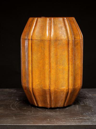 Japanese style antique Stool or Sidetable covered in Shagreen Galuchat