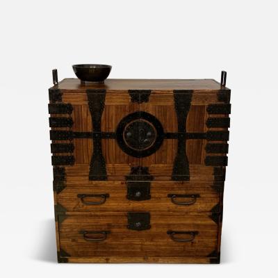 Japanese tansu