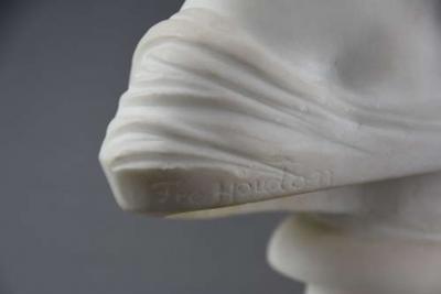 Jean Antoine Houdon Fine quality carrara marble bust of a young girl signed Houdon