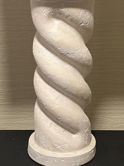 Jean Michel Frank MODERNIST PAIR OF SPIRAL PLASTER COLUMN LAMPS IN THE MANNER OF JEAN MICHEL FRANK