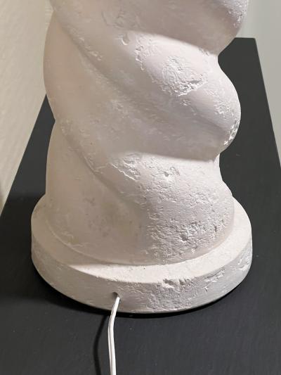 Jean Michel Frank MODERNIST PAIR OF SPIRAL PLASTER COLUMN LAMPS IN THE MANNER OF JEAN MICHEL FRANK