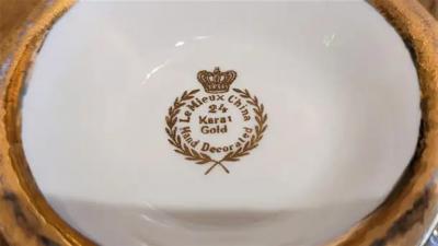 Jean Paul Lemieux Le Mieux 7 Piece 24kt Gold Porcelain Set