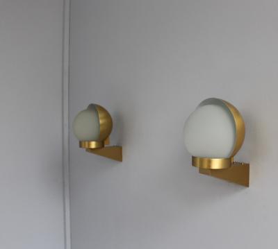 Jean Perzel Pair of Fine French Art Deco Bronze and Glass Sconces Reading Lamps by Perzel