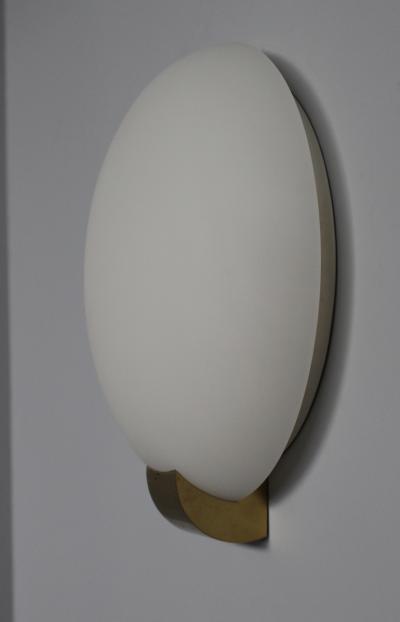 Jean Perzel Seven Fine French Art Deco Brass and Glass Sconces by Jean Perzel