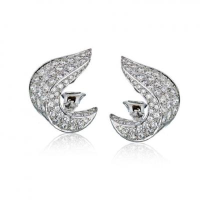 Jean Vitau JEAN VITAU CIRCA 1970S PLATINUM 9 50 CARAT DIAMOND CLIP ON EARRINGS