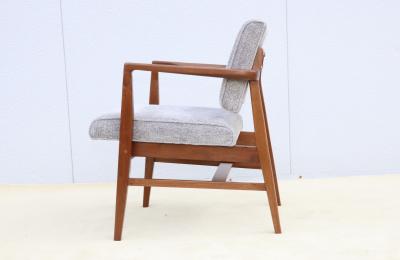 Jens Risom 1960s Jens Risom Walnur Arm Chair