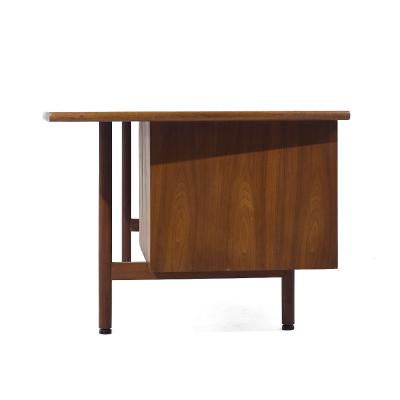 Jens Risom Jens Risom Style Mid Century Walnut Curved Executive Desk
