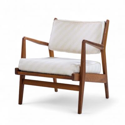 Jens Risom Jens Risom U430 Mid Century Walnut Lounge Chairs Pair
