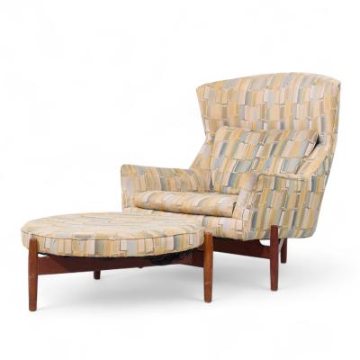 Jens Risom Jens Risom for Jens Risom Design Mid Century Walnut Big Chair and Ottoman