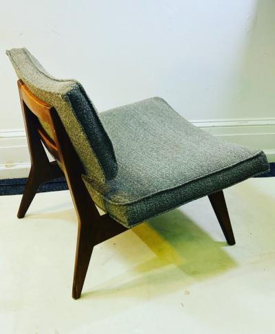 Jens Risom MID CENTURY LOUNGE CHAIR BY JENS RISOM