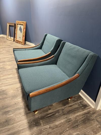 Jens Risom MID CENTURY ORIGINAL TEAL UPHOLSTERY ARMCHAIRS ON CASTER WHEELS
