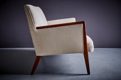 Jens Risom Newly upholstered Kvadrat Jens Risom settee or two seater USA 1950s