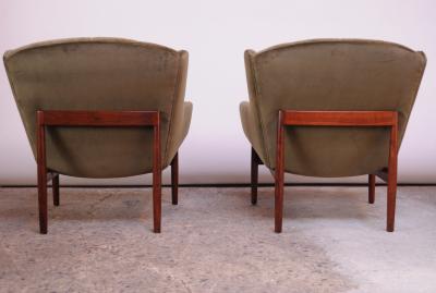 Jens Risom Pair of Jens Risom Walnut Floating Lounge Chairs in Olive Velvet