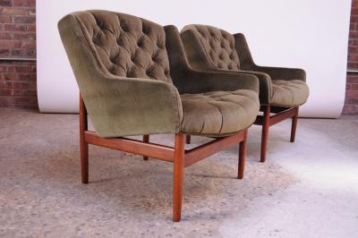 Jens Risom Pair of Jens Risom Walnut Floating Lounge Chairs in Olive Velvet