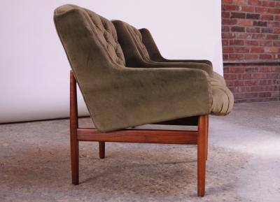 Jens Risom Pair of Jens Risom Walnut Floating Lounge Chairs in Olive Velvet