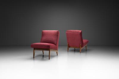Jens Risom Pair of Lounge Chairs by Jens Risom Attr United States ca 1950s