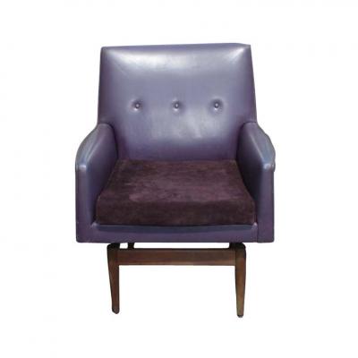 Jens Risom Pair of Vintage Jens Risom Walnut Swivel Lounge Armchairs