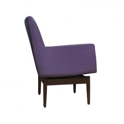 Jens Risom Pair of Vintage Jens Risom Walnut Swivel Lounge Armchairs