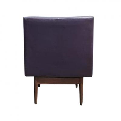 Jens Risom Pair of Vintage Jens Risom Walnut Swivel Lounge Armchairs