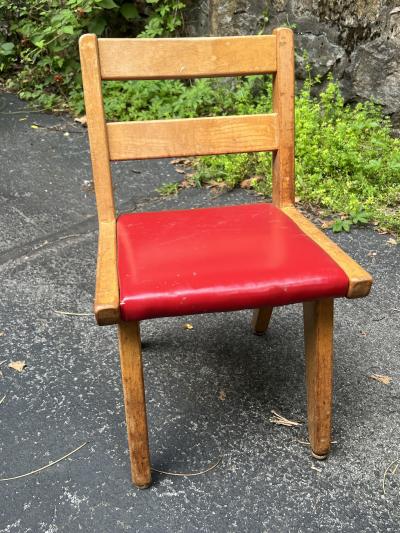 Jens Risom SET OF 10 MID CENTURY WOOD CHILD CHAIRS ATTRIBUTED TO JENS RISOM