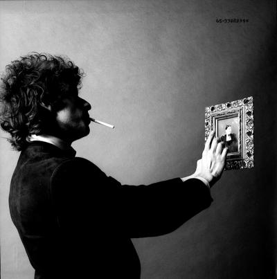 Jerry Schatzberg Bob Dylan Pointing