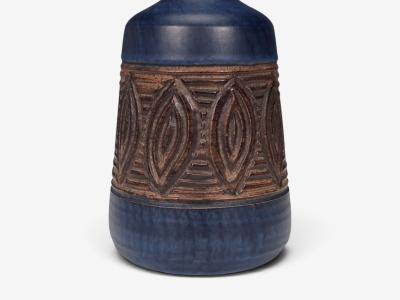 Jette Heller e Danish Modern Carved Stoneware Table Lamp Denmark c 1970s