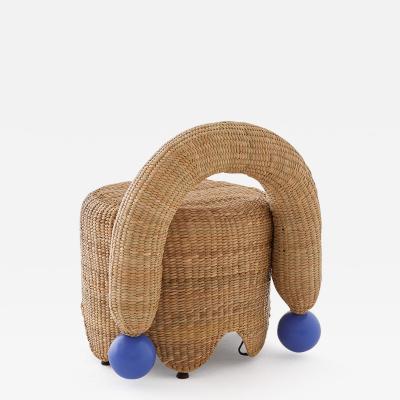 Joana Valdez Jolgorio Stool