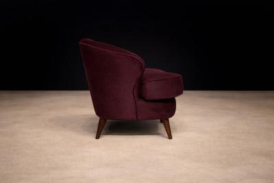 Joaquim Tenreiro Concha Sofa in Plum Mohair Velvet Joaquim Tenreiro Brazil 1960s