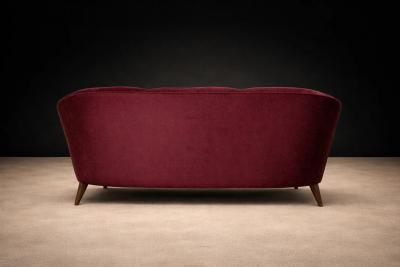 Joaquim Tenreiro Concha Sofa in Plum Mohair Velvet Joaquim Tenreiro Brazil 1960s