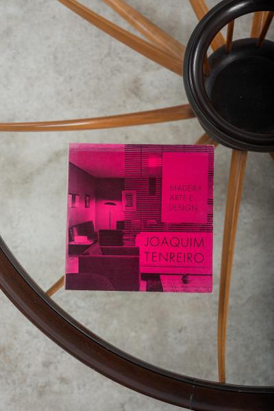 Joaquim Tenreiro Joaquim Tenreiro Madeira Arte e Design Brazilian Design Book
