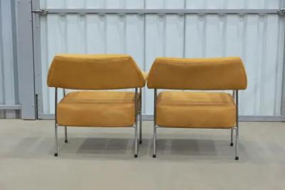 Joaquim Tenreiro Mid Century Modern Armchair Set in Metal and Suede by Joaquim Tenreiro Brazil