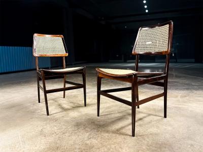 Joaquim Tenreiro Pair of Cadeira com Assento Curvo Chairs by Joaquim Tenreiro