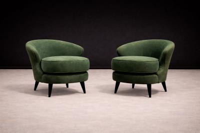 Joaquim Tenreiro Pair of Concha Armchairs in Green Suede Joaquim Tenreiro 1960s
