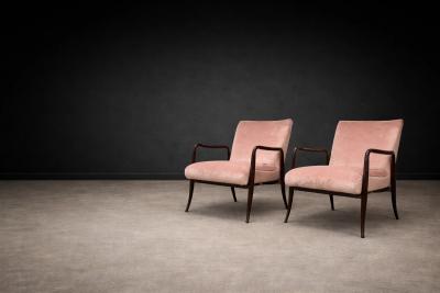 Joaquim Tenreiro Pair of Leve Armchairs in Rosewood and Velvet by Joaquim Tenreiro