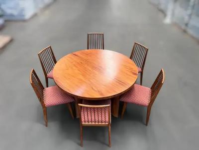 Joaquim Tenreiro Round Dining Table with Curved Legs by Joaquim Tenreiro 1950s