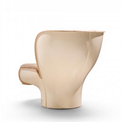 Joe Colombo Joe Colombo for Comfort Model 1005 Fiberglass and Leather Elda Lounge Chair