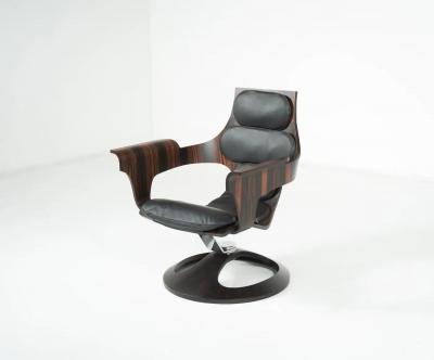 Joe Colombo Rare Bell Armchair by Joe Colombo for Benini Italy