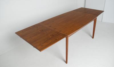 Johannes Andersen Johannes Andersen Danish Modern Teak Draw Leaf Dining Table