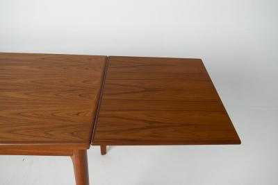 Johannes Andersen Johannes Andersen Danish Modern Teak Draw Leaf Dining Table