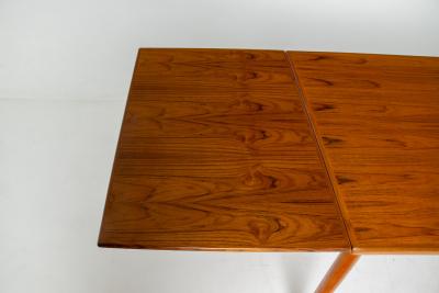 Johannes Andersen Johannes Andersen Danish Modern Teak Draw Leaf Dining Table