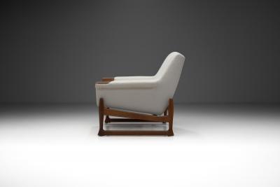 Johannes Andersen Johannes Andersen Excellent Lounge Chair Sweden 1960s