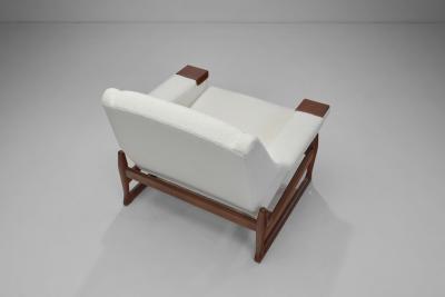 Johannes Andersen Johannes Andersen Excellent Lounge Chair Sweden 1960s