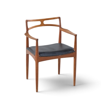 Johannes Andersen Johannes Andersen for Christian Linneberg Model 94 Teak Dining Chairs Set of 4