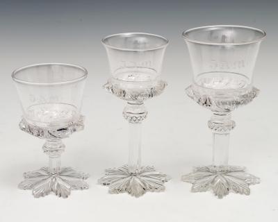 John Blades AN EXCEPTIONAL SUITE OF CUT AND ENGRAVED WINE GLASSES BY JOHN BLADES