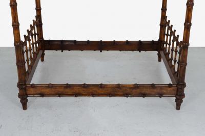 John Dickinson John Dickinson King Size Four Poster Bed from the Firehouse