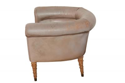 John Dickinson John Dickinson Upholstered Furniture Settee and Chairs
