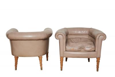 John Dickinson John Dickinson Upholstered Furniture Settee and Chairs