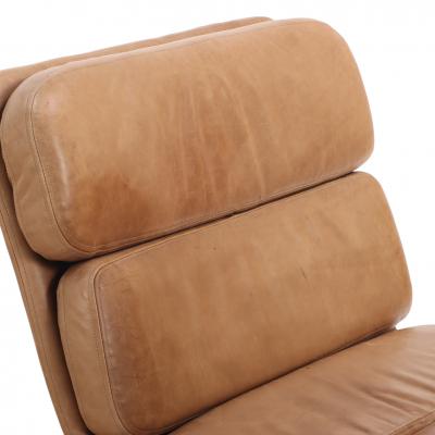 John Follis Pair of John Follis Solo Lounge Chairs in Leather and Chrome by Fortress