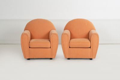 John Mascheroni John Mascheroni for Swaim Originals Pair of Club Chairs Model 879C 1989