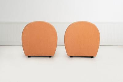 John Mascheroni John Mascheroni for Swaim Originals Pair of Club Chairs Model 879C 1989
